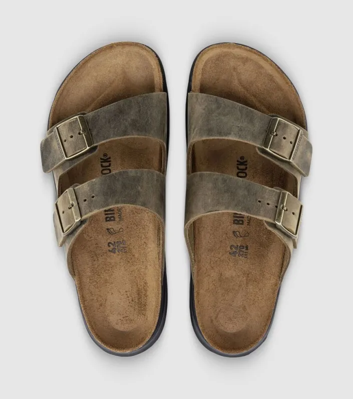 birkenstock arizona waxy leather mens slide