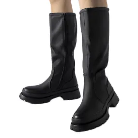 Black insulated matte Fontanella boots