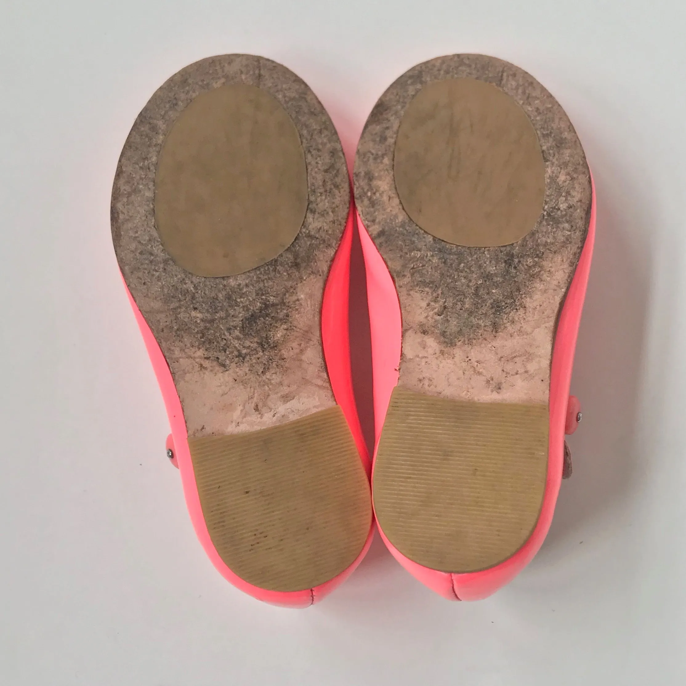 Bonpoint Neon Pink Patent Mary-Jane Shoes: Size 27