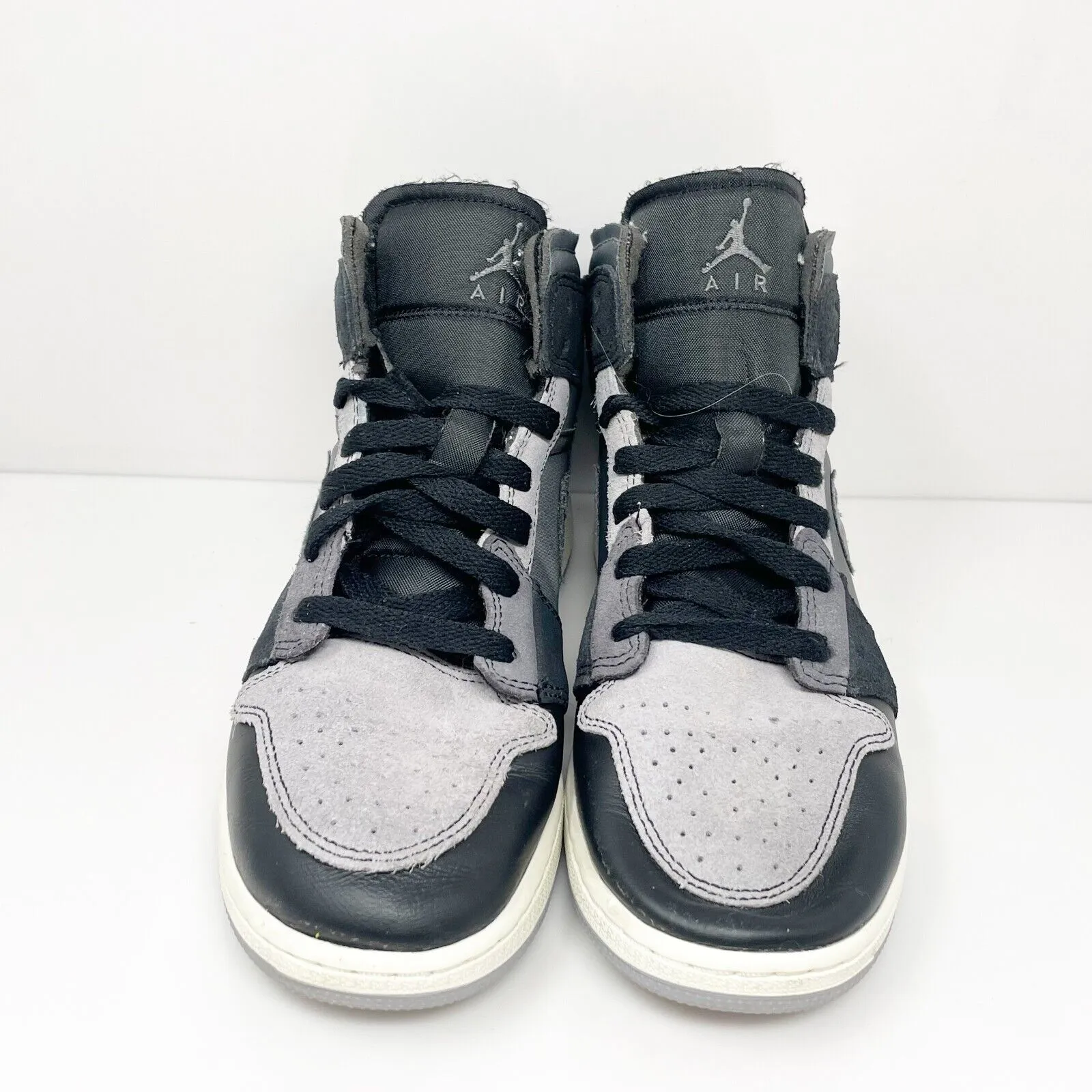 Nike Boys Air Jordan 1 Mid DV0438-001 Gray Basketball Shoes Sneakers Size 7Y