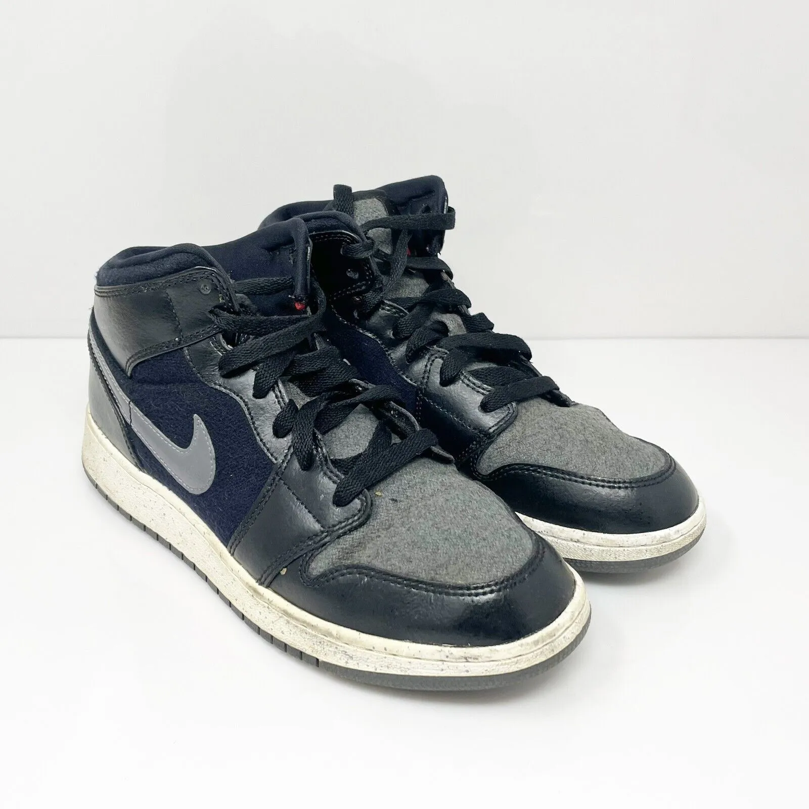 Nike Boys Air Jordan 1 Mid PRM 852548 Black Basketball Shoes Sneakers Size 6.5Y