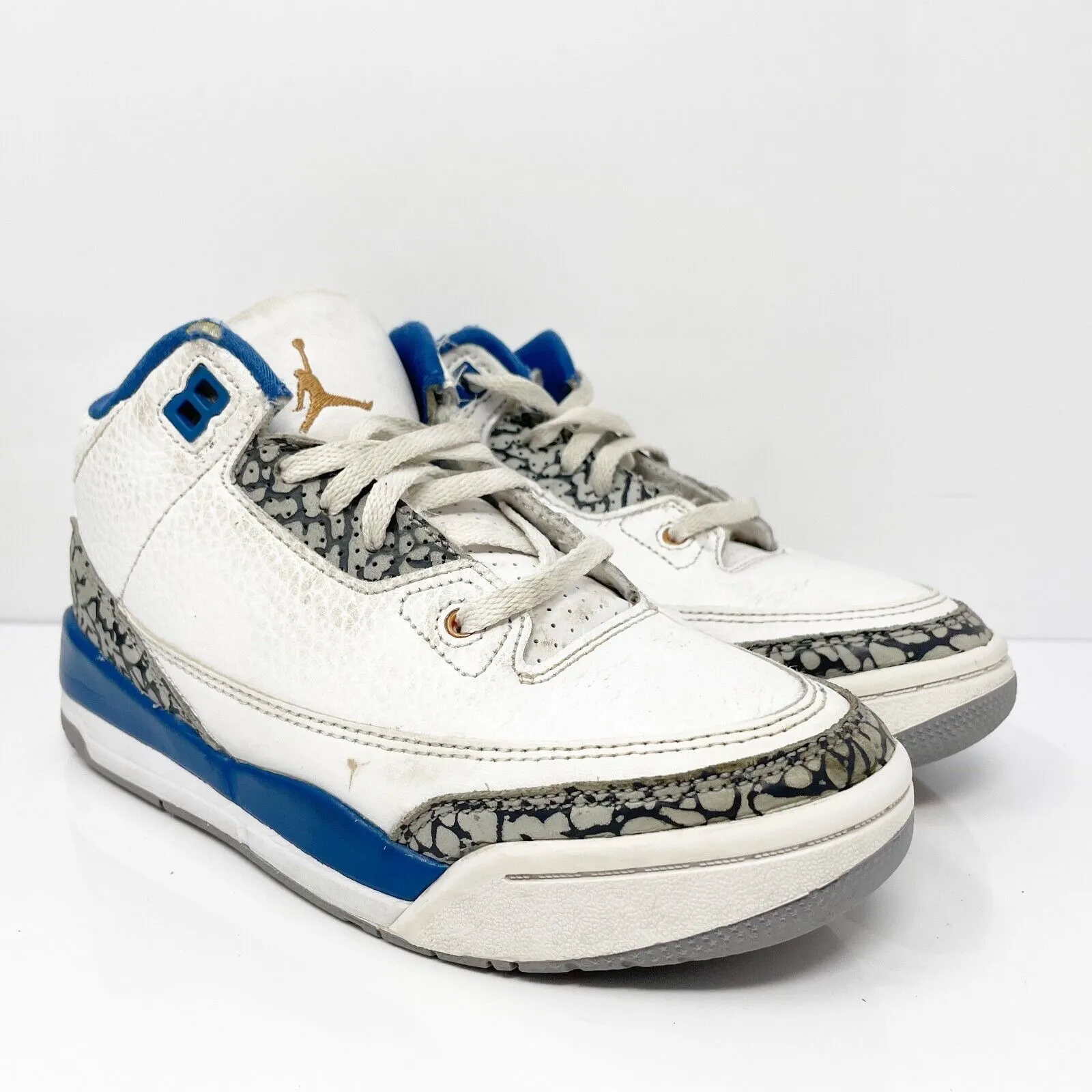 Nike Boys Air Jordan 3 DM0966-148 White Basketball Shoes Sneakers Size 1Y