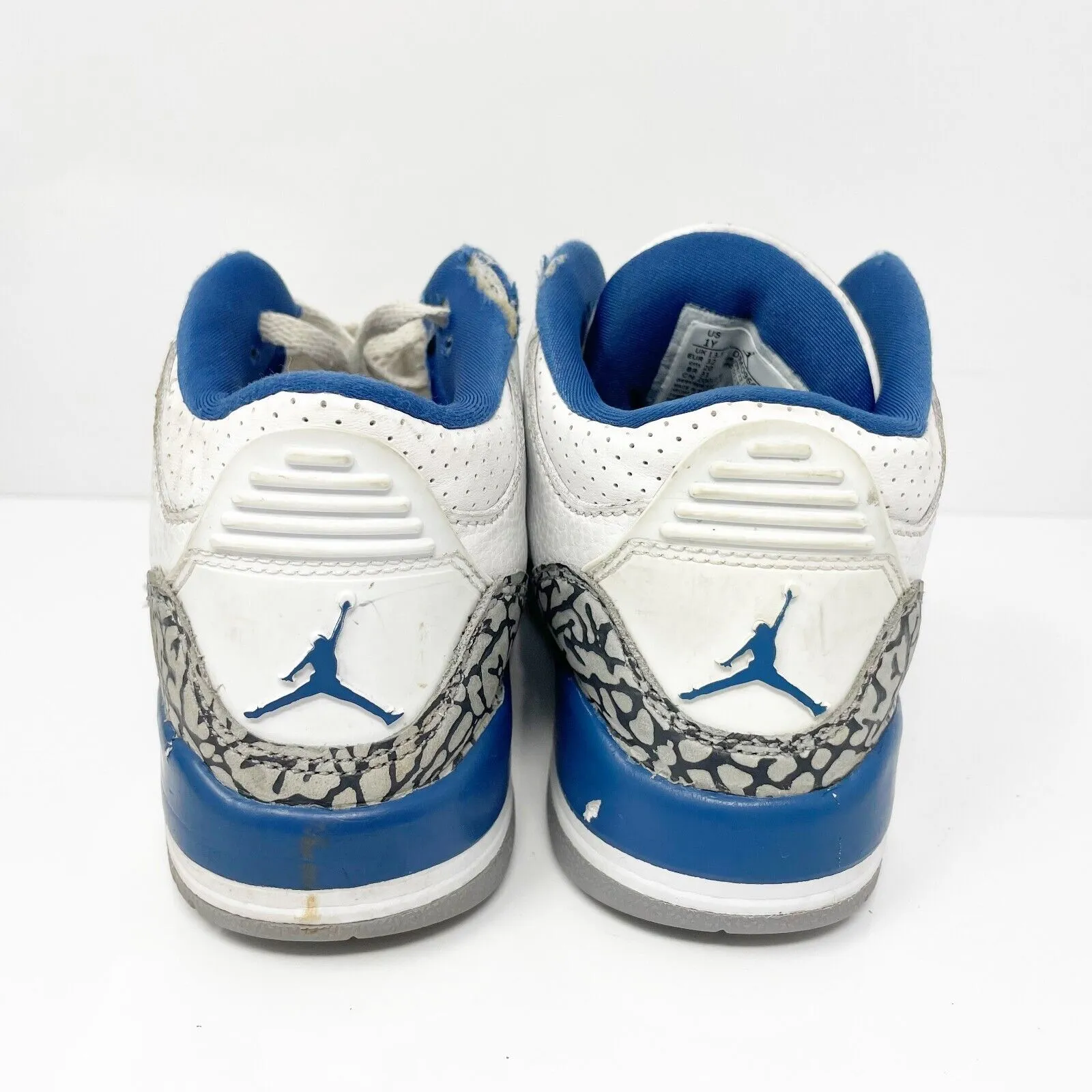 Nike Boys Air Jordan 3 DM0966-148 White Basketball Shoes Sneakers Size 1Y