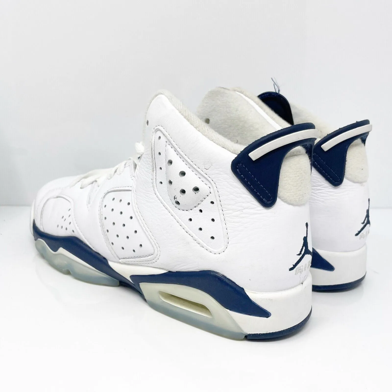 Nike Boys Air Jordan 6 384665-141 White Basketball Shoes Sneakers Size 6Y