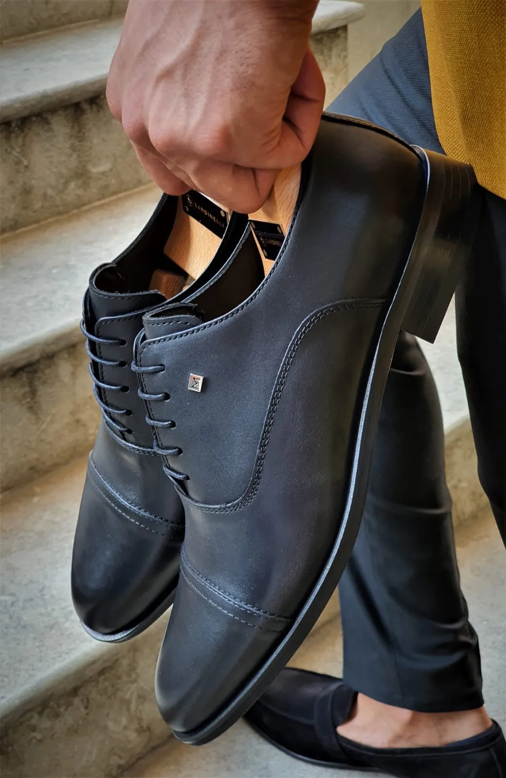 Stefano Black Wholecut Oxfords