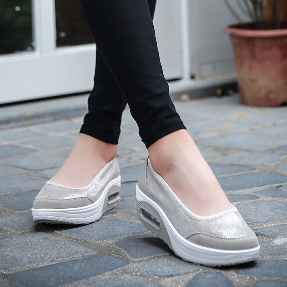 Women's Shiny Light Gray Patchwork Slip-on Round Toe Casual Shoes